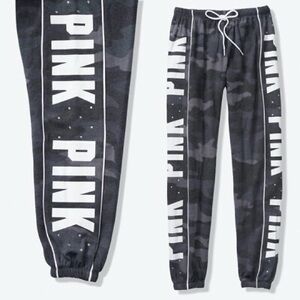 VS PINK Bling Skinny Joggers!